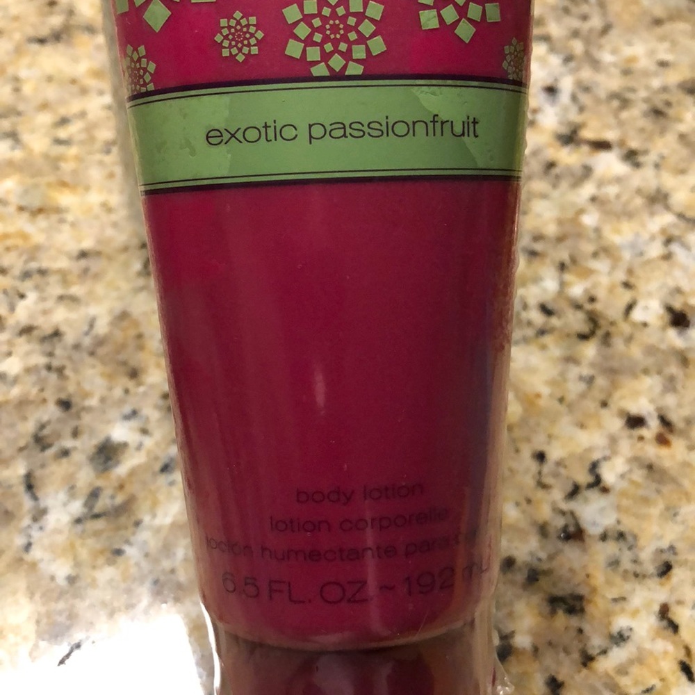 Erotic passion fruit body lotion, Perfume simply Cotton